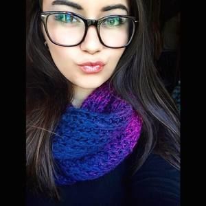 Meet your Posher, Marissa